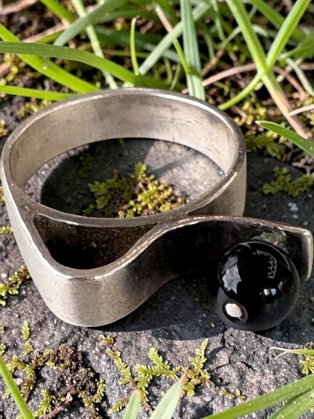 Vintage Silver Black Sphere Sculptural Open Wrap Ring Modernist Statement Design